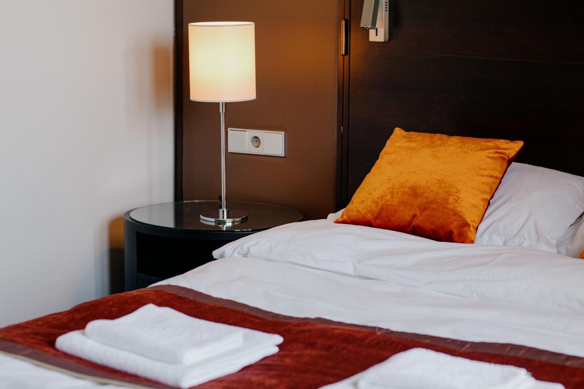 Excelsior Inn Turda Zewnętrze zdjęcie
