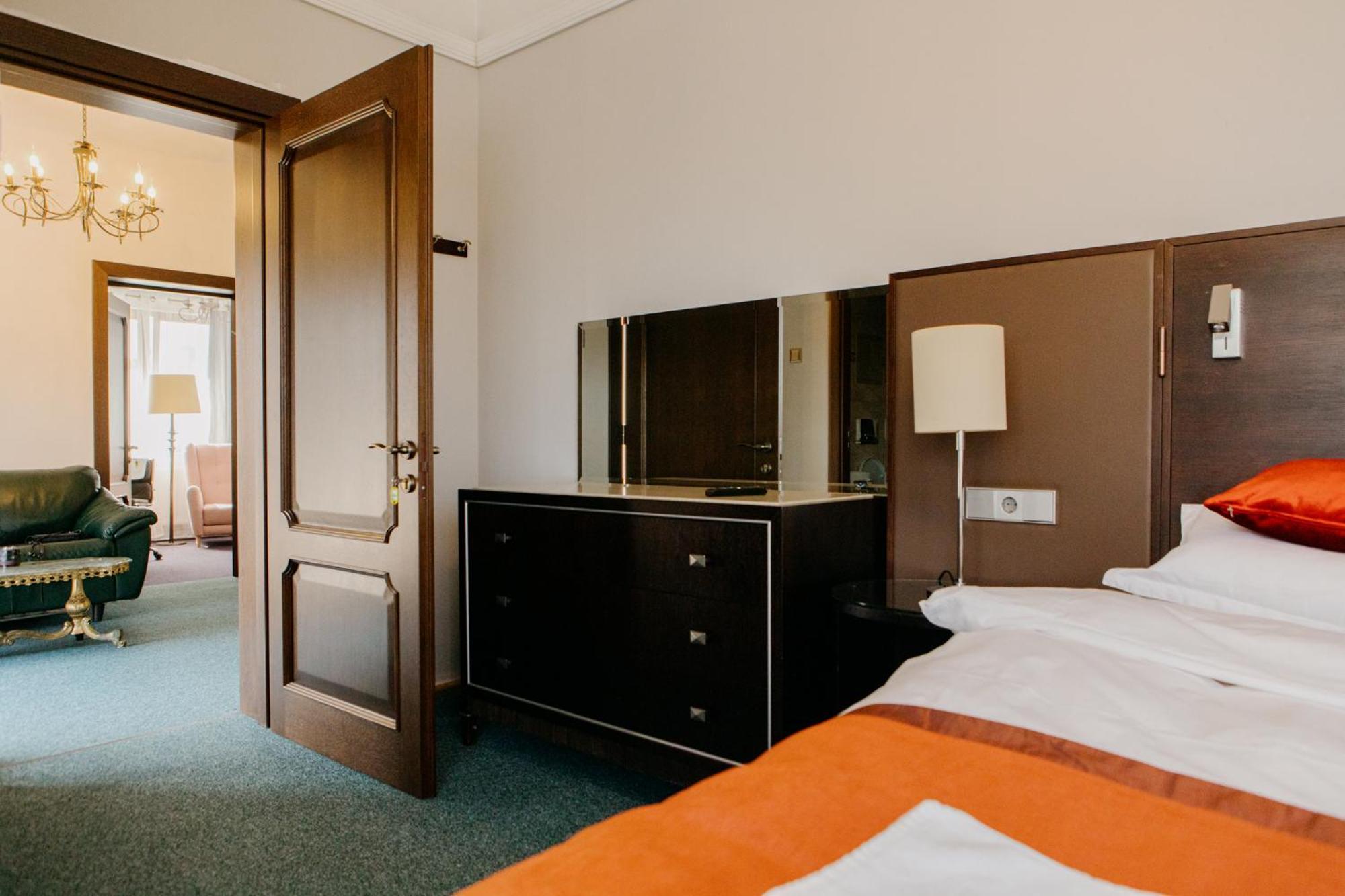 Excelsior Inn Turda Zewnętrze zdjęcie